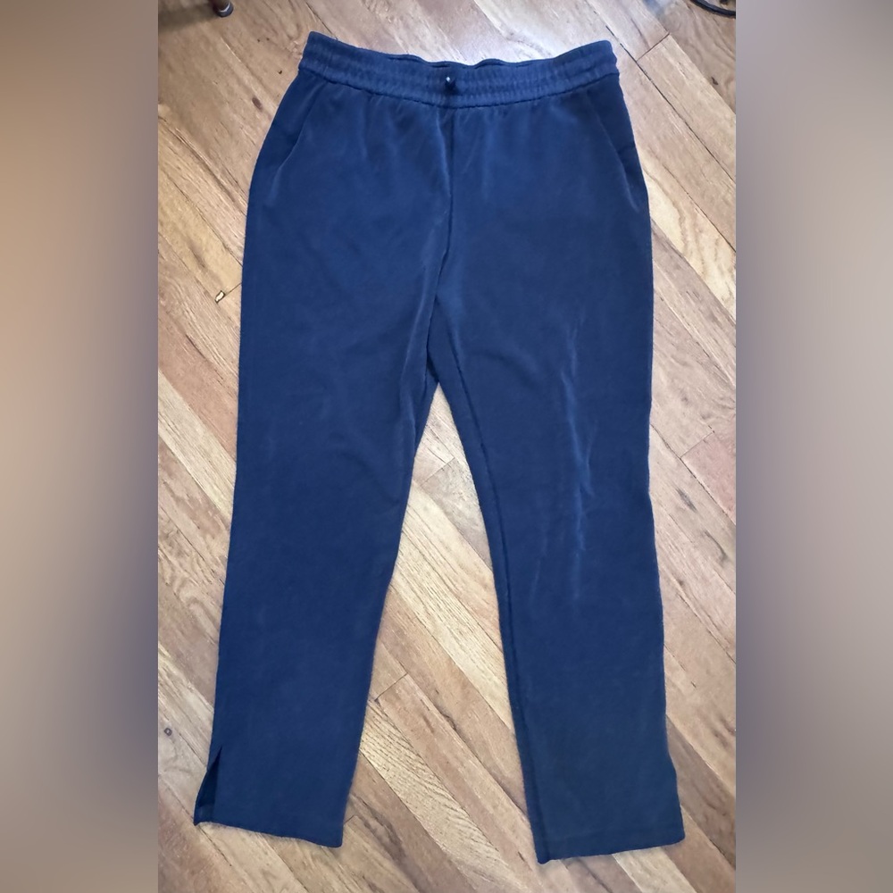 Lululemon Softstream (Pants Only) - image 2